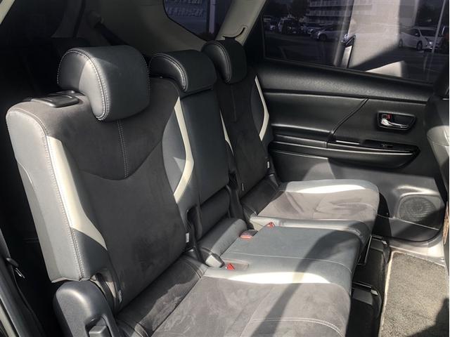 プリウスα Ｓツーリングセレクション・ＧＲスポーツ　キーレス　ローダウン　後カメラ　オートエアコン　インテリキー　エアバッグ　盗難防止装置　アルミホイール　メモリーナビ　３列シート　ＤＶＤ再生　記録簿　ＡＢＳ　ドライブレコーダー　ＥＴＣ　ナビ＆ＴＶ（11枚目）