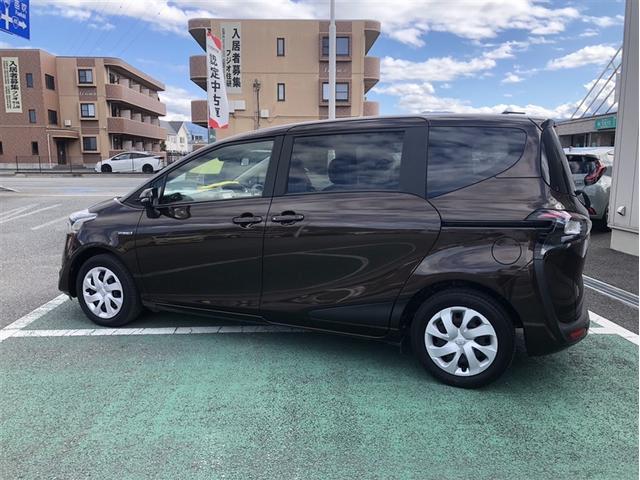 シエンタ ハイブリッドＧ　Ｂカメラ　キーフリー　スマキー　メモリナビ　ナビＴＶ　運転席エアバック　フルオートエアコン　デュアルエアバッグ　ＰＷ　ワンセグテレビ　ＡＢＳ　ＰＳ　左右電動スライドドア（8枚目）