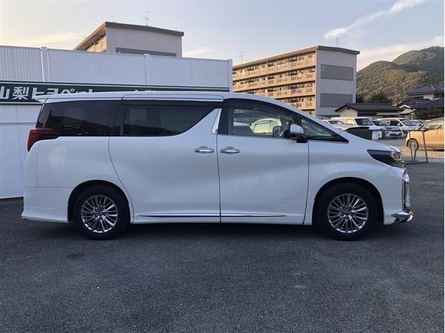 アルファードハイブリッド ＳＲ　Ｃパッケージ　点検記録簿　サンル－フ　ワンオナ　エアロ　バックモニター　オートエアコン　ＬＥＤ　横滑り防止機能　ＡＢＳ　イモビ　ＡＣ１００Ｖ電源　アルミ　ドライブレコーダー　ナビ＆ＴＶ　４ＷＤ　３列シート　Ｐシート（4枚目）