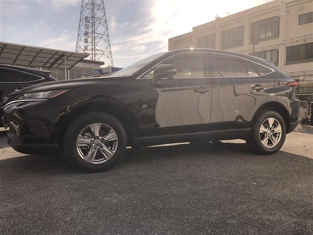 ハリアー Ｓ　バックカメ　盗難防止システム　地デジ　ＥＴＣ車載器　アルミホイール　スマートエントリー　横滑防止装置　エアコン　パワステ　クルーズコントロール　エアバッグ　ＬＥＤライト　パワーウィンドウ　ＡＢＳ（8枚目）