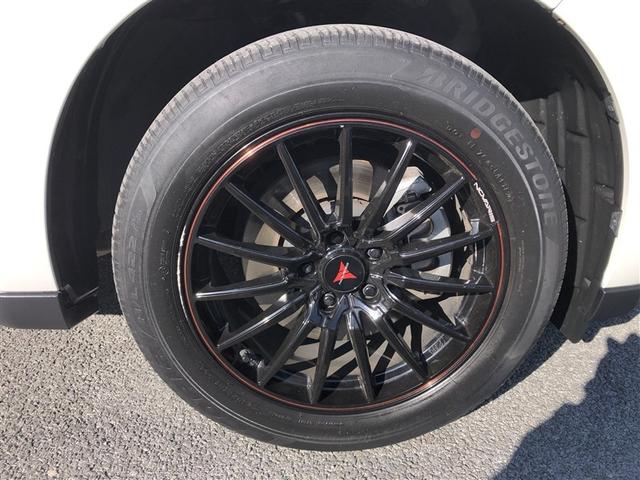 ハリアーハイブリッド プレミアム　メタル　アンド　レザーパッケージ　ワンオーナー　スマキー　ＬＥＤヘッドライト　地デジ　バックモニター　電動シート　本革　ＤＶＤ再生　クルコン　横滑り防止機能　イモビライザー　アルミホイール　ドライブレコーダー　メモリーナビ　４ＷＤ（9枚目）