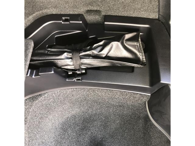 ハリアーハイブリッド プレミアム　メタル　アンド　レザーパッケージ　ワンオーナー　スマキー　ＬＥＤヘッドライト　地デジ　バックモニター　電動シート　本革　ＤＶＤ再生　クルコン　横滑り防止機能　イモビライザー　アルミホイール　ドライブレコーダー　メモリーナビ　４ＷＤ（28枚目）