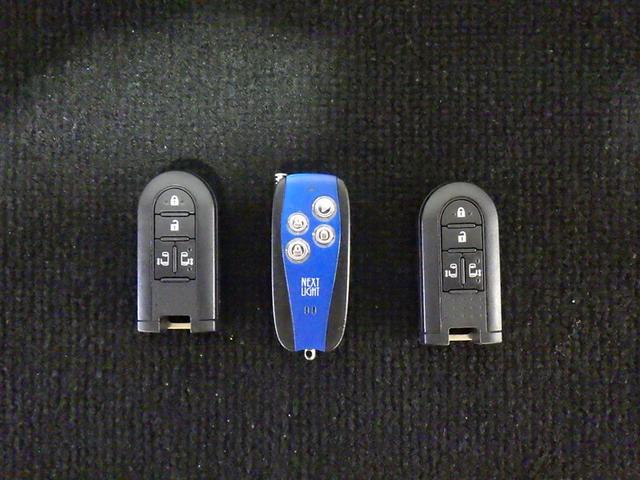 タント カスタムＲＳ　ＳＡＩＩ　４ＷＤ　フルセグ　メモリーナビ　ＤＶＤ再生　バックカメラ　衝突被害軽減システム　両側電動スライド　ＬＥＤヘッドランプ　アイドリングストップ（37枚目）