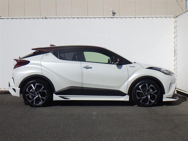 Ｃ－ＨＲ Ｇ　フルセグ　メモリーナビ　ＤＶＤ再生　バックカメラ　衝突被害軽減システム　ＥＴＣ　ドラレコ　ＬＥＤヘッドランプ　フルエアロ（4枚目）