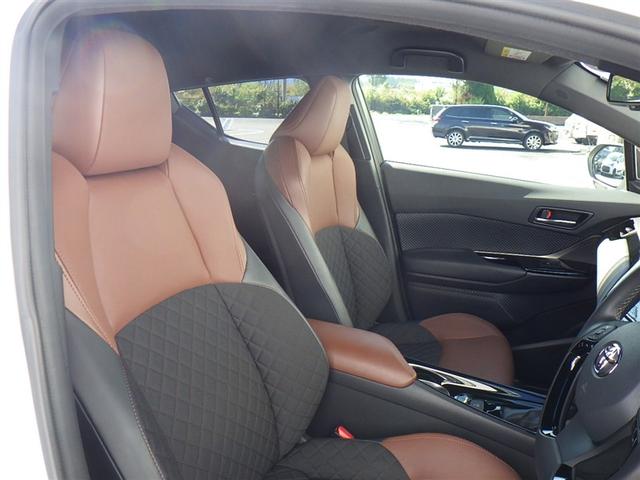 Ｃ－ＨＲ Ｇ　フルセグ　メモリーナビ　ＤＶＤ再生　バックカメラ　衝突被害軽減システム　ＥＴＣ　ドラレコ　ＬＥＤヘッドランプ　フルエアロ（7枚目）