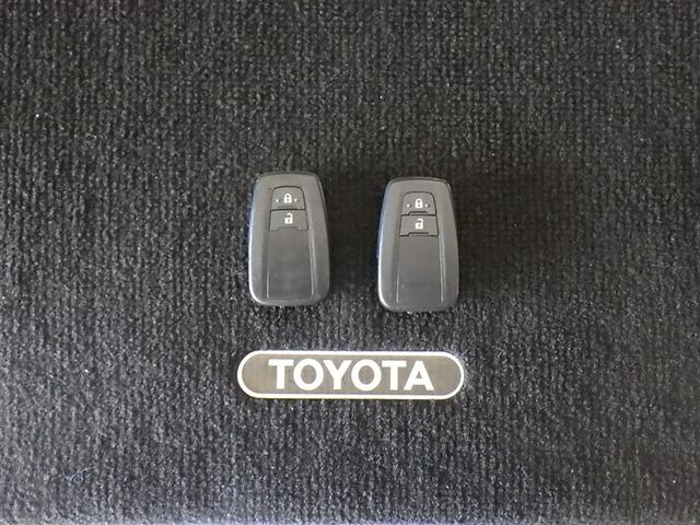 Ｃ－ＨＲ Ｇ　フルセグ　メモリーナビ　ＤＶＤ再生　バックカメラ　衝突被害軽減システム　ＥＴＣ　ドラレコ　ＬＥＤヘッドランプ　フルエアロ（39枚目）