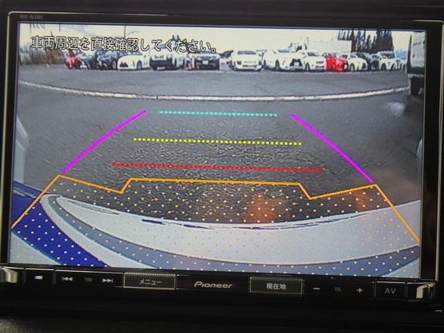 �v���E�X��A�N�A�Ȃǂ̐l�C�Ԏ�ɉ����A�y��r�t�u�ȂǑ��ʂȃ��C���i�b�v����葵���Ă���܂���