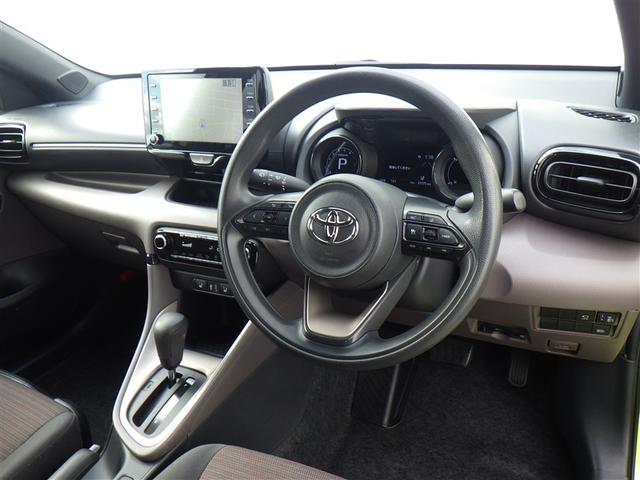 ヤリス Ｇ　フルセグ　メモリーナビ　バックカメラ　衝突被害軽減システム　ＥＴＣ　ドラレコ　ＬＥＤヘッドランプ（11枚目）