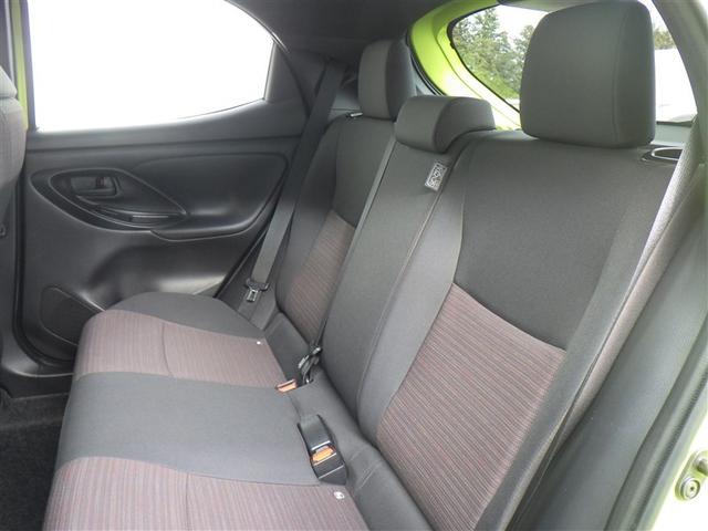 ヤリス Ｇ　フルセグ　メモリーナビ　バックカメラ　衝突被害軽減システム　ＥＴＣ　ドラレコ　ＬＥＤヘッドランプ（32枚目）