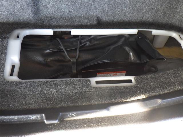 �v���E�X��A�N�A�Ȃǂ̐l�C�Ԏ�ɉ����A�y��r�t�u�ȂǑ��ʂȃ��C���i�b�v����葵���Ă���܂���