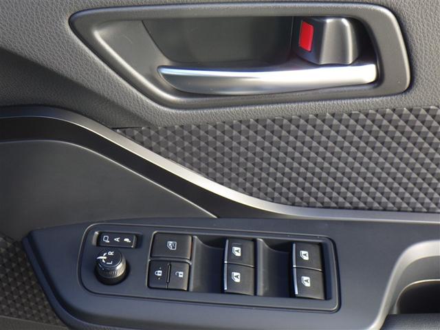 Ｃ－ＨＲ Ｓ　フルセグ　メモリーナビ　ＤＶＤ再生　バックカメラ　衝突被害軽減システム　ＥＴＣ　ドラレコ　ＬＥＤヘッドランプ（27枚目）