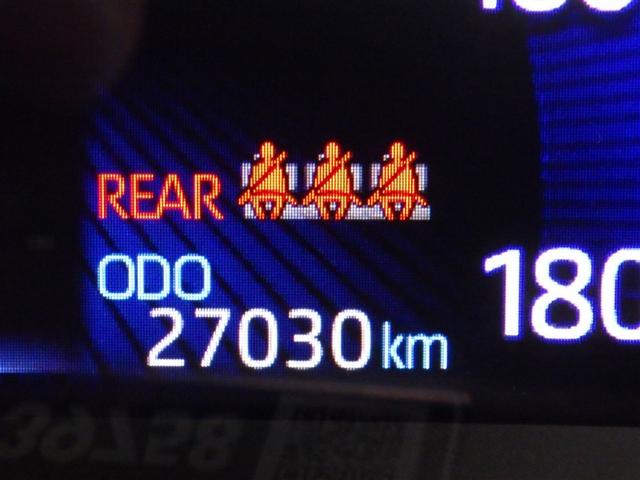 カローラツーリング ダブルバイビー　メモリーナビ　バックカメラ　衝突被害軽減システム　ＥＴＣ　ドラレコ　ＬＥＤヘッドランプ　フルエアロ（17枚目）