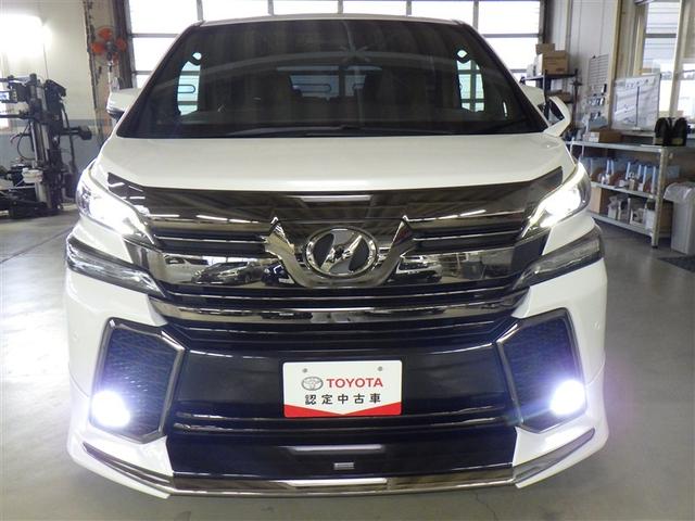 �v���E�X��A�N�A�Ȃǂ̐l�C�Ԏ�ɉ����A�y��r�t�u�ȂǑ��ʂȃ��C���i�b�v����葵���Ă���܂���