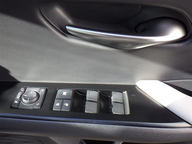 �g���^�̂��X�łt-�b�������w������ƁA�P�N�ԂȂ�ǂꂾ�������Ă��ۏ؂����u�����O�����ۏ؁v�������I�ɖ����ł��Ă��܂��B����ɁA����]�̂��q�l�ɂ͗L���łP�N�܂��͂Q�N�̕ۏ؉������\�ł��B