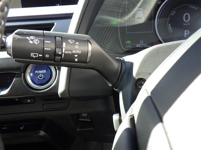 �y�I���W�i���A�N�Z�T���[�z��芷���O�̃N���}�ɂ����������A�F�l�̃N���}�֗̕��ȋ@�\�A�X�Ō��������C�ɂȂ�t�H�����B�i�r��d�s�b�̎�ނƁA���ꂼ��̈Ⴂ���Љ�Ă��܂��B