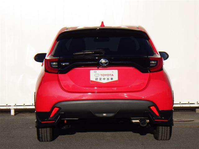 ヤリス Ｚ　フルセグ　メモリーナビ　バックカメラ　衝突被害軽減システム　ＥＴＣ　ドラレコ　ＬＥＤヘッドランプ　フルエアロ（9枚目）