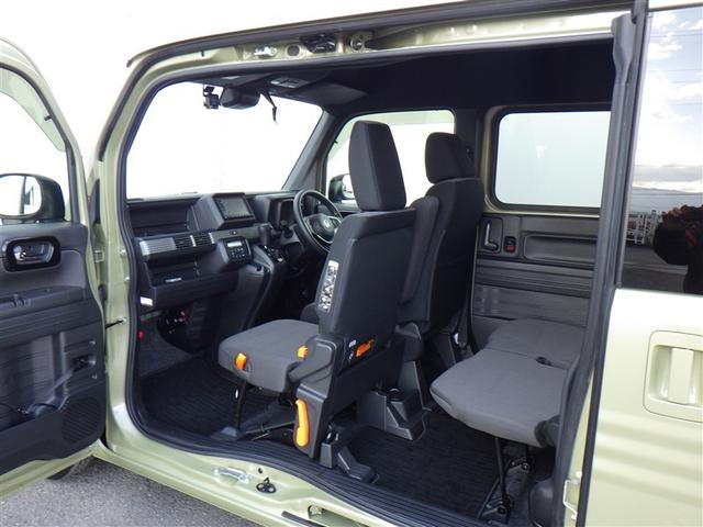 �v���E�X��A�N�A�Ȃǂ̐l�C�Ԏ�ɉ����A�y��r�t�u�ȂǑ��ʂȃ��C���i�b�v����葵���Ă���܂���