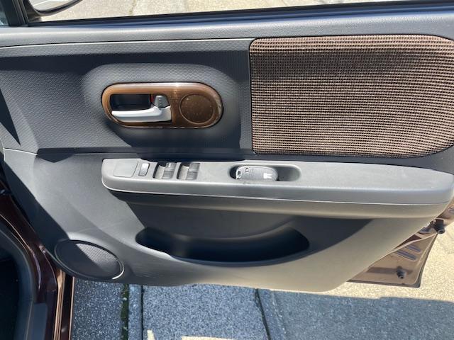 G MH02系ラパン CVT ナビTV DVD再生 ドラレコ プッシュ リクエストボタン スマートキー CD Bluetooth 盗難防止 インパネ式AT ラパン専用タイヤカバー プライバシーガラス(24枚目)