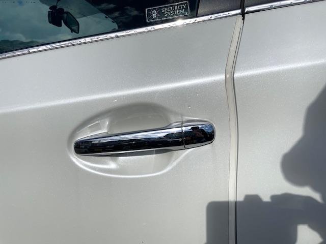 プリウス G バッテリー交換済 コーティング済 縦列ガイド付Bカメラ ドラレコ ETC メッキモール&ドアノブ 除菌イオン清浄機 ナビTV Bluetooth クルコン BALMINUMアルミ 本革巻ハンドル SD(11枚目)