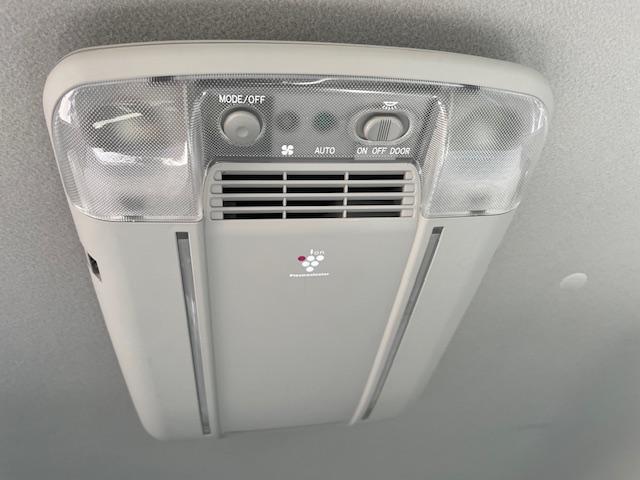 プリウス G バッテリー交換済 コーティング済 縦列ガイド付Bカメラ ドラレコ ETC メッキモール&ドアノブ 除菌イオン清浄機 ナビTV Bluetooth クルコン BALMINUMアルミ 本革巻ハンドル SD(27枚目)