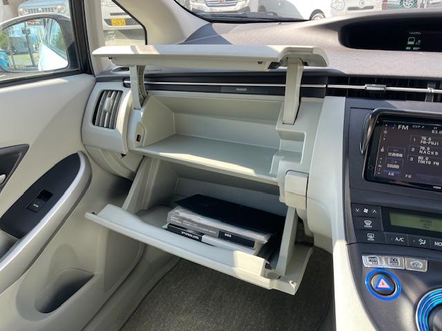 プリウス G バッテリー交換済 コーティング済 縦列ガイド付Bカメラ ドラレコ ETC メッキモール&ドアノブ 除菌イオン清浄機 ナビTV Bluetooth クルコン BALMINUMアルミ 本革巻ハンドル SD(46枚目)