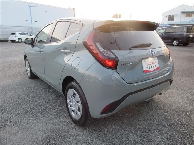 アクア G 4WD ミュージックプレイヤー接続可 バックカメラ 衝突被害軽減システム LEDヘッドランプ ワンオーナー(4枚目)