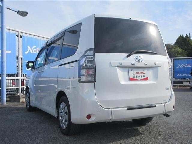 ヴォクシー クルマイス２キャクシヨウ　福祉車両　電動スライドドア　ＨＩＤヘッドライト　乗車定員７人　３列シート　ワンオーナー（4枚目）