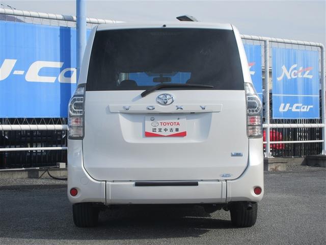 ヴォクシー クルマイス２キャクシヨウ　福祉車両　電動スライドドア　ＨＩＤヘッドライト　乗車定員７人　３列シート　ワンオーナー（6枚目）