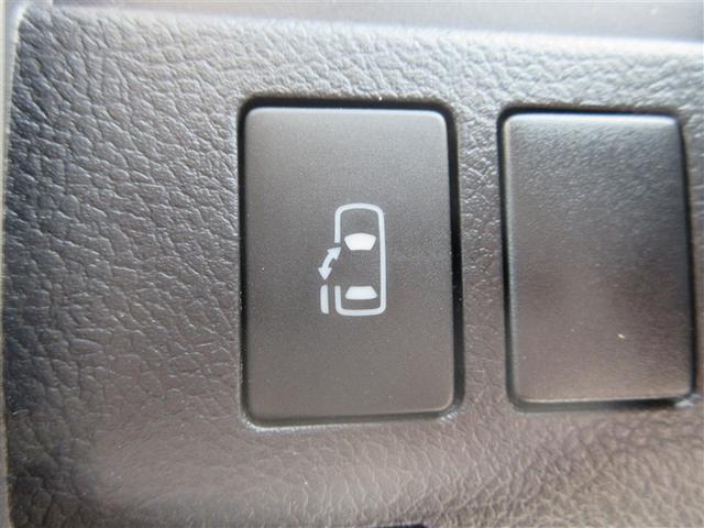 ヴォクシー クルマイス２キャクシヨウ　福祉車両　電動スライドドア　ＨＩＤヘッドライト　乗車定員７人　３列シート　ワンオーナー（20枚目）