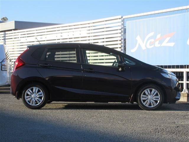 フィット １５ＸＬ　ワンセグ　メモリーナビ　ＤＶＤ再生　バックカメラ　衝突被害軽減システム　ＥＴＣ　ＬＥＤヘッドランプ　ワンオーナー　アイドリングストップ（5枚目）