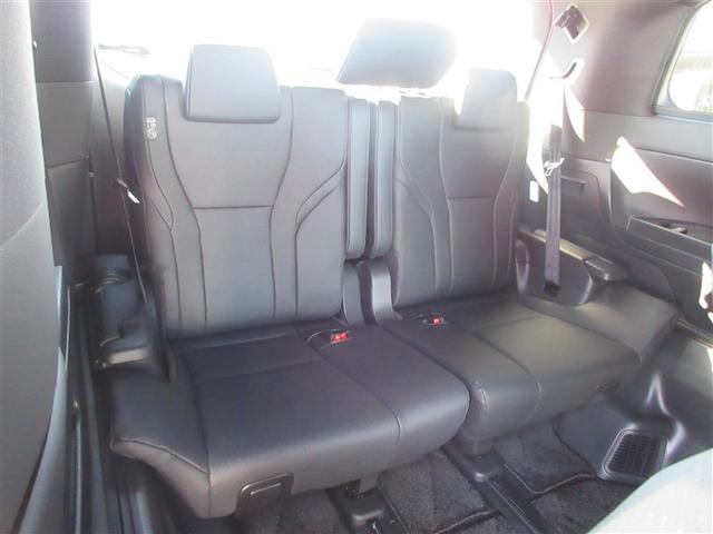 アルファードハイブリッド Ｚ　サンルーフ　４ＷＤ　フルセグ　メモリーナビ　ミュージックプレイヤー接続可　後席モニター　バックカメラ　衝突被害軽減システム　ＥＴＣ　ドラレコ　両側電動スライド　ＬＥＤヘッドランプ　乗車定員７人（17枚目）