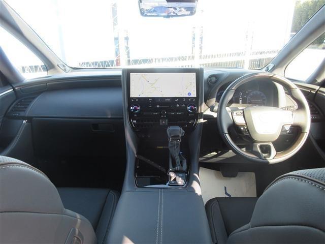 アルファードハイブリッド Ｚ　サンルーフ　４ＷＤ　フルセグ　メモリーナビ　ミュージックプレイヤー接続可　後席モニター　バックカメラ　衝突被害軽減システム　ＥＴＣ　ドラレコ　両側電動スライド　ＬＥＤヘッドランプ　乗車定員７人（18枚目）