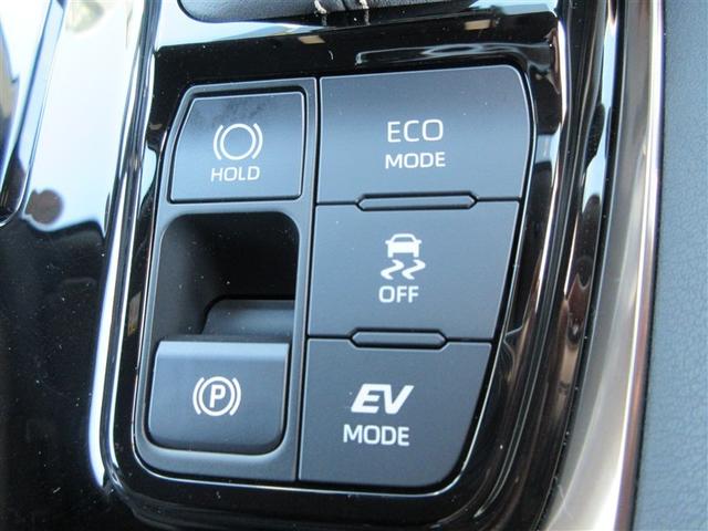 アルファードハイブリッド Ｚ　サンルーフ　４ＷＤ　フルセグ　メモリーナビ　ミュージックプレイヤー接続可　後席モニター　バックカメラ　衝突被害軽減システム　ＥＴＣ　ドラレコ　両側電動スライド　ＬＥＤヘッドランプ　乗車定員７人（27枚目）