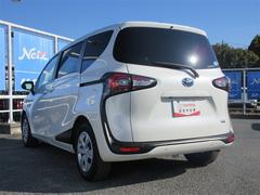 ���⳰�Ϥ�����󡢥����Ȥ򳰤��ƥ˥����θ��Ȥʤ�ե��������ڥåȤޤǾý������ݤ�»ܡ���ż֤򵤻����褯����ꤤ�������륯�꡼�˥󥰥����ӥ��Ǥ����ܺ٤�����Ź�����åդޤǤ������ͤ��������� 4