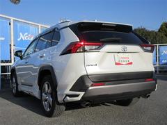 ���⳰�Ϥ�����󡢥����Ȥ򳰤��ƥ˥����θ��Ȥʤ�ե��������ڥåȤޤǾý������ݤ�»ܡ���ż֤򵤻����褯����ꤤ�������륯�꡼�˥󥰥����ӥ��Ǥ����ܺ٤�����Ź�����åդޤǤ������ͤ��������� 4