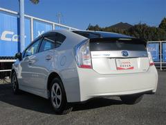 ���⳰�Ϥ�����󡢥����Ȥ򳰤��ƥ˥����θ��Ȥʤ�ե��������ڥåȤޤǾý������ݤ�»ܡ���ż֤򵤻����褯����ꤤ�������륯�꡼�˥󥰥����ӥ��Ǥ����ܺ٤�����Ź�����åդޤǤ������ͤ��������� 4