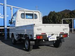 ���⳰�Ϥ�����󡢥����Ȥ򳰤��ƥ˥����θ��Ȥʤ�ե��������ڥåȤޤǾý������ݤ�»ܡ���ż֤򵤻����褯����ꤤ�������륯�꡼�˥󥰥����ӥ��Ǥ����ܺ٤�����Ź�����åդޤǤ������ͤ��������� 4