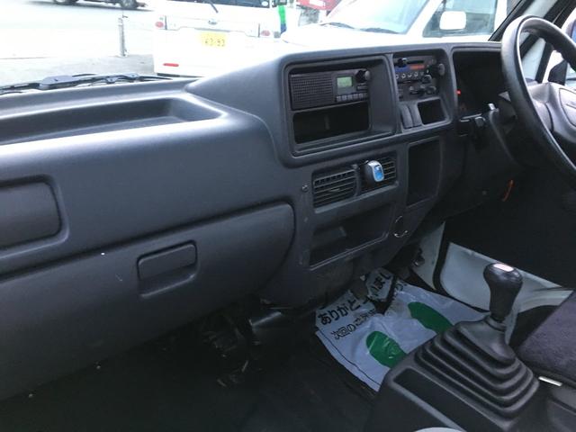 TB 4WD 5速マニュアル車 エアコン パワステ(15枚目)