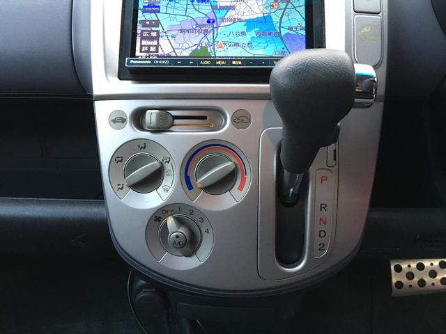 ディーバターボ SDナビ フルセグ Bluetooth ブルーレイ再生 ワンオーナー 禁煙車(19枚目)