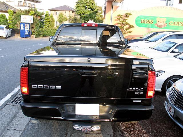 1500クワッドキャブ4WD ララミー 5.7HEMI 新並(16枚目)