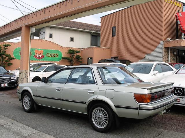 カリーナＥＤ Ｘ　ＯＤ付４速オートマチック　初代モデル　走行４１７００Ｋｍ台　　ピラーレス４ドアハードトップ　Ｇリミテッド用ステアリング　純正リアスポイラー　ドアミラーバイザー　ＢＯＳＣＨ角型フォグランプ（カバー付）（23枚目）