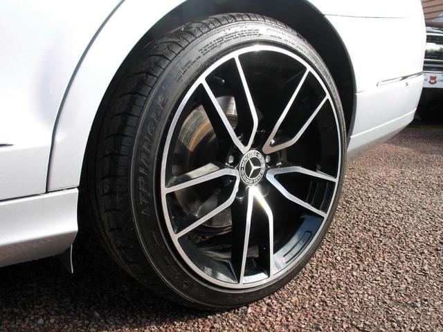 Cクラスステーションワゴン C300 ステーションワゴン アバンギャルド V6 3.0 右ハンドル 社外18インチアルミホイール 新品S-LOOKインナーブラックLEDユーロヘッドライト シーケンシャルウインカー ブラックグリル 純正HDナビTV 車検令和9年2月(8枚目)