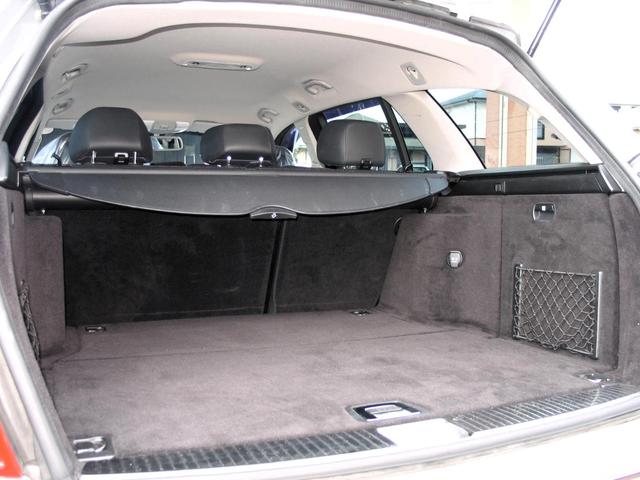 Cクラスステーションワゴン C300 ステーションワゴン アバンギャルド V6 3.0 右ハンドル 社外18インチアルミホイール 新品S-LOOKインナーブラックLEDユーロヘッドライト シーケンシャルウインカー ブラックグリル 純正HDナビTV 車検令和9年2月(25枚目)