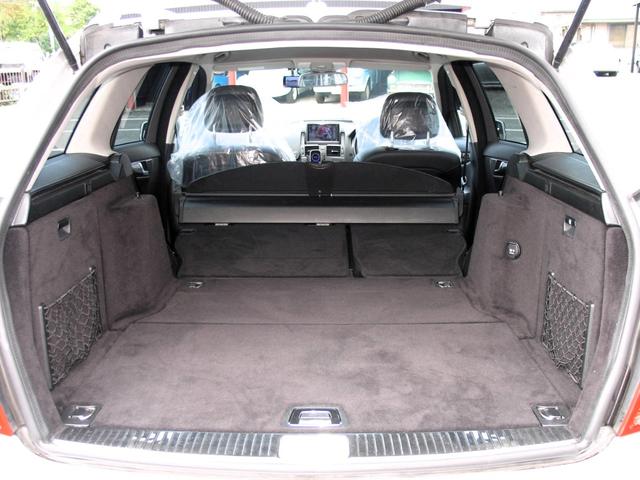 Cクラスステーションワゴン C300 ステーションワゴン アバンギャルド V6 3.0 右ハンドル 社外18インチアルミホイール 新品S-LOOKインナーブラックLEDユーロヘッドライト シーケンシャルウインカー ブラックグリル 純正HDナビTV 車検令和9年2月(27枚目)