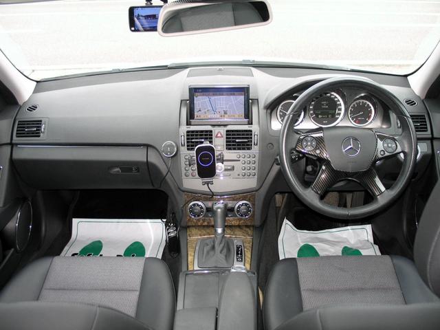 Cクラスステーションワゴン C300 ステーションワゴン アバンギャルド V6 3.0 右ハンドル 社外18インチアルミホイール 新品S-LOOKインナーブラックLEDユーロヘッドライト シーケンシャルウインカー ブラックグリル 純正HDナビTV 車検令和9年2月(39枚目)