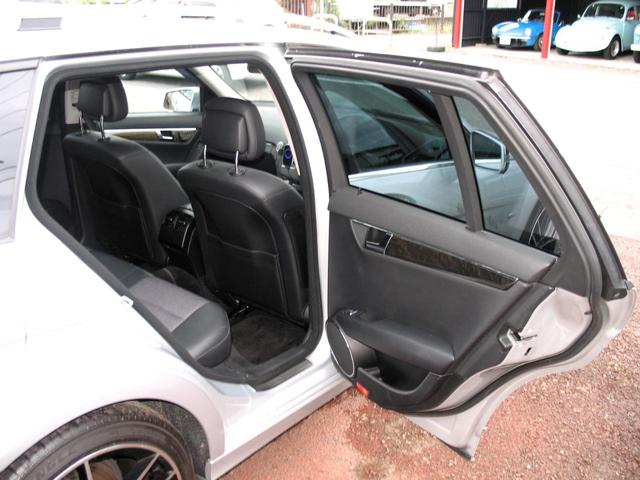 Cクラスステーションワゴン C300 ステーションワゴン アバンギャルド V6 3.0 右ハンドル 社外18インチアルミホイール 新品S-LOOKインナーブラックLEDユーロヘッドライト シーケンシャルウインカー ブラックグリル 純正HDナビTV 車検令和9年2月(46枚目)