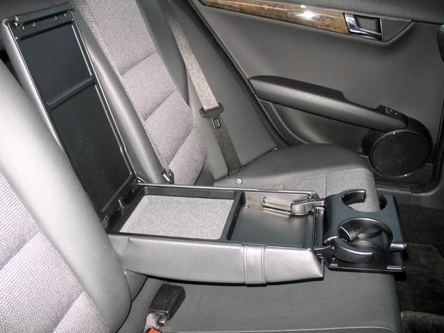 Cクラスステーションワゴン C300 ステーションワゴン アバンギャルド V6 3.0 右ハンドル 社外18インチアルミホイール 新品S-LOOKインナーブラックLEDユーロヘッドライト シーケンシャルウインカー ブラックグリル 純正HDナビTV 車検令和9年2月(49枚目)