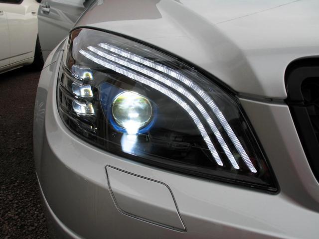 Cクラスステーションワゴン C300 ステーションワゴン アバンギャルド V6 3.0 右ハンドル 社外18インチアルミホイール 新品S-LOOKインナーブラックLEDユーロヘッドライト シーケンシャルウインカー ブラックグリル 純正HDナビTV 車検令和9年2月(65枚目)