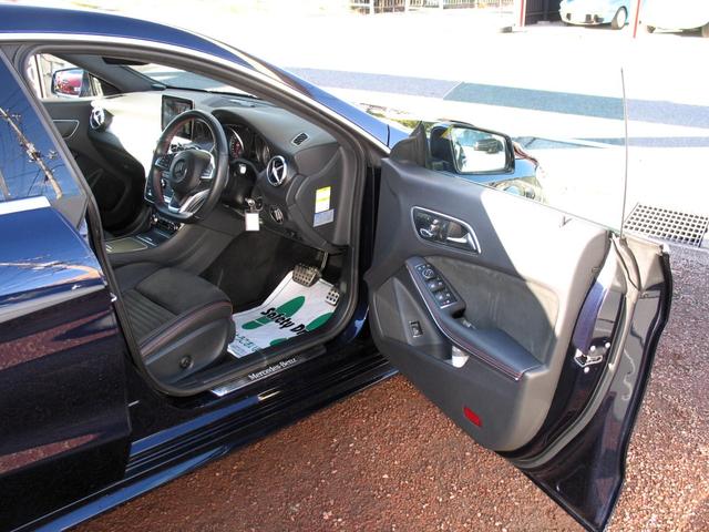 CLAクラス CLA180 スポーツ 進化型レーダーセーフティPKG AMGスポーツ パナメリカーナグリル AMG18インチアルミ 専用赤ステッチハーフレザーシート HDDナビ フルセグTV走行中OK Bluetooth(30枚目)