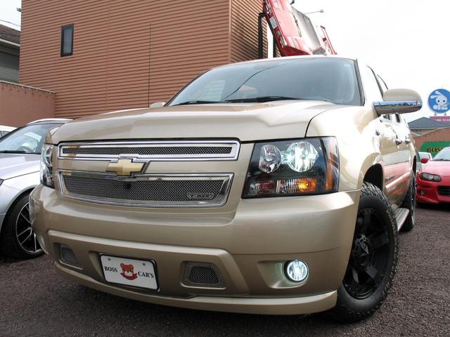 シボレーアバランチ １５００　５．３　Ｖ８　クルーキャブ　１ナンバー５人乗り　１８インチマッドブラックアルミ＆Ｍ／Ｔタイヤ　ＧＩＢＳＯＮマフラー　Ｔ－ＲＥＸメッシュグリル　カスタムインテリア（6枚目）